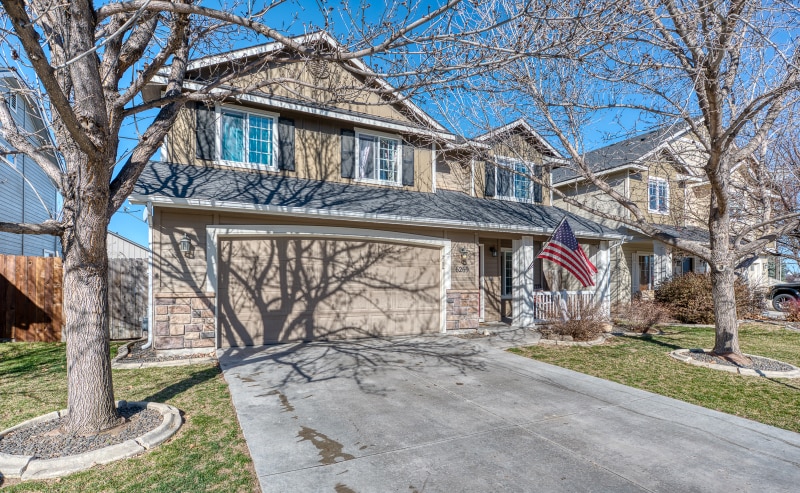 Building Photo - 6269 S Cheshire Ave