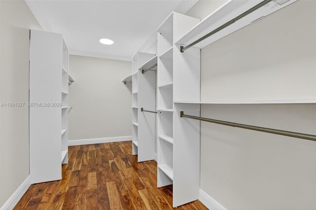 Building Photo - 7145 Promenade Dr