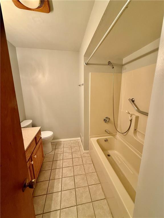 Building Photo - 178 Canonchet Dr