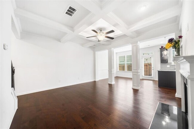 Building Photo - 7822 Canterbury Ct