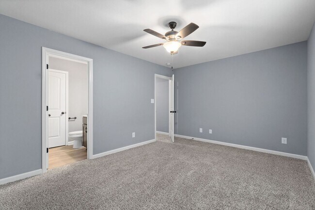 Building Photo - 288 Smithson Ln