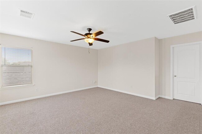 Building Photo - 18226 Fair Grange Ln