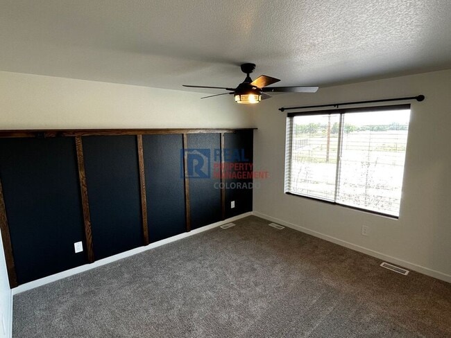 Building Photo - 531 Condor Wy