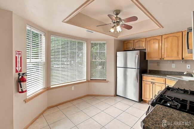 Building Photo - 23 Cloister Ct
