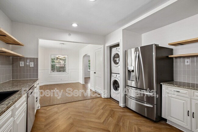 Building Photo - 1649 Beecher St SW