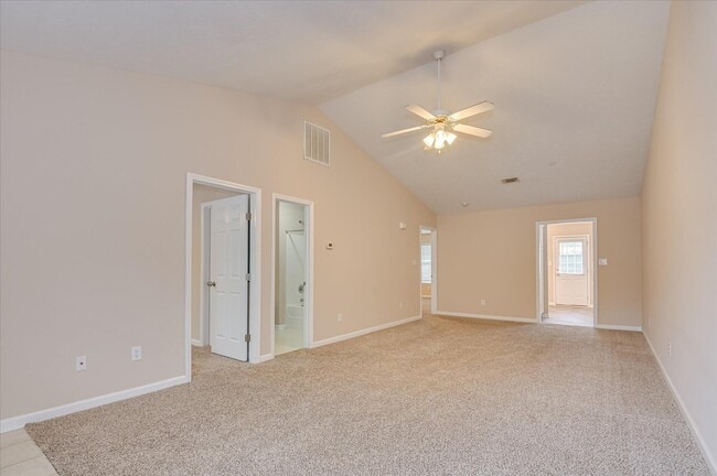 Building Photo - 616 Brook Trail