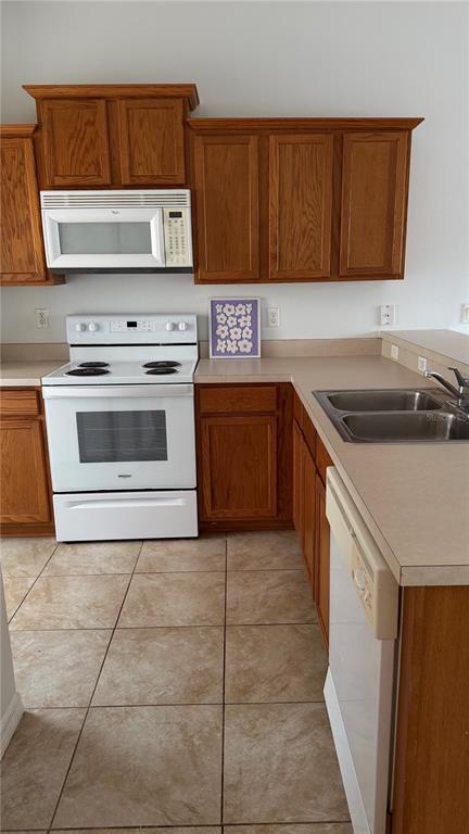 Building Photo - 2275 Brancaster Cir