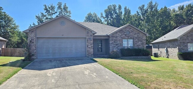 Primary Photo - 37 Bryson Dr