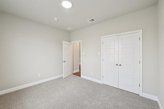 Building Photo - 220 Cheyenne Trail