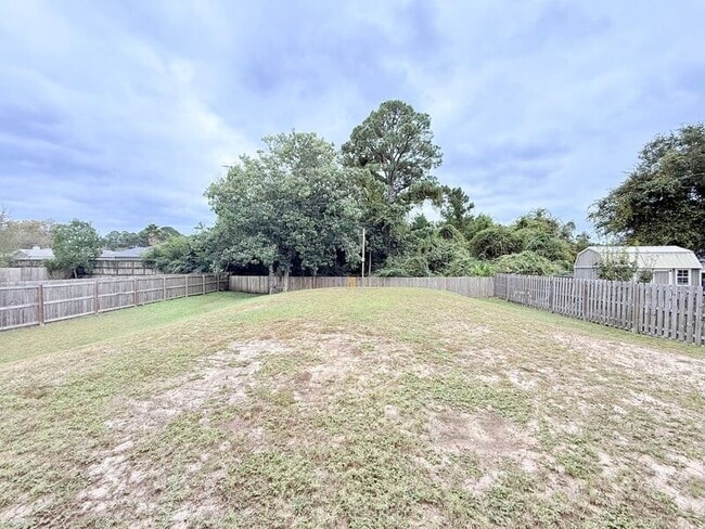 Building Photo - 5401 Harmony Ln