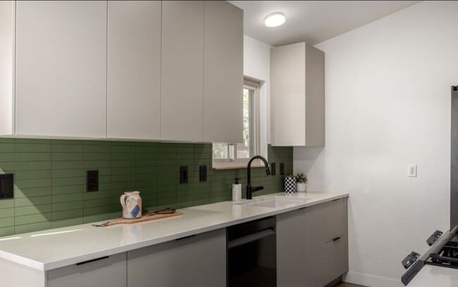 Building Photo - 4781 E Joslyn Heights Pl