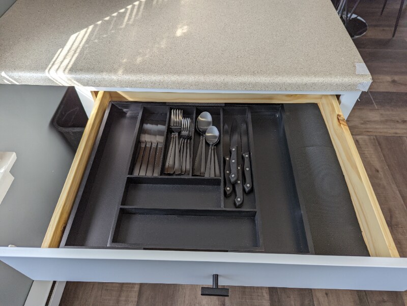 Building Photo - 146 2nd St