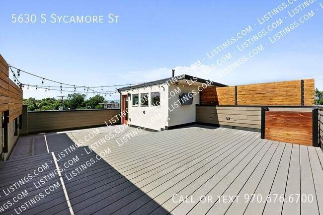 Building Photo - 5630 S Sycamore St