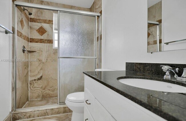 Building Photo - 1630 Van Buren St