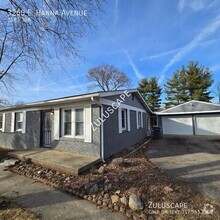 Building Photo - Newly Rehabbed Home Near Beech Grove!