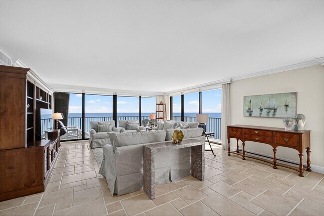 Building Photo - 400 S Beach Rd