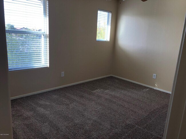 Building Photo - 3248 N Rambling Creek Pl