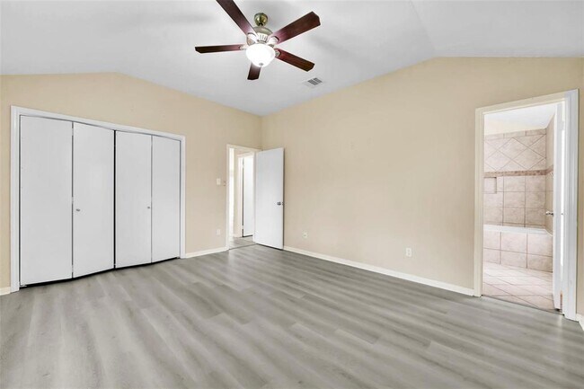 Building Photo - 2955 High Plains Dr