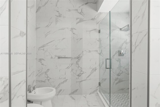 Building Photo - 519 Alhambra Cir