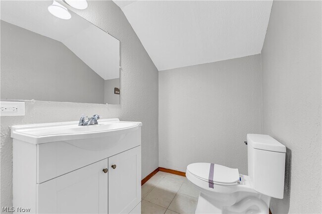 Building Photo - 4706 Dawnshire Ave
