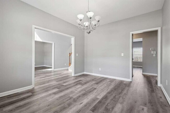 Building Photo - 96 Lenore Ct