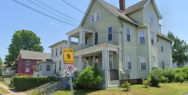 Primary Photo - 53 Brown St