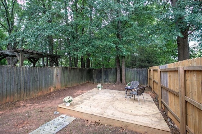 Building Photo - 1028 Windy Oaks Ct