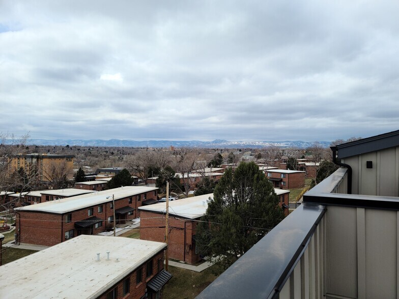 Building Photo - 1363 Knox Ct