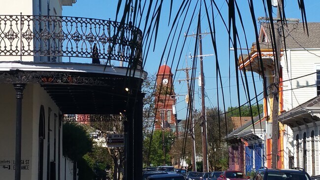 Building Photo - Gem in the Bywater 4 - Studio