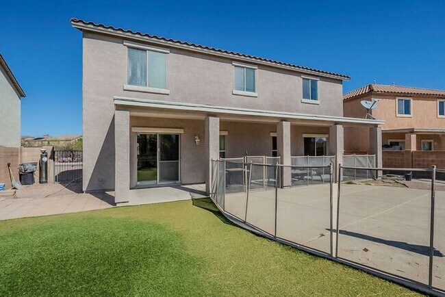 Building Photo - Pending/ Rented - Sahuarita Beauty!
