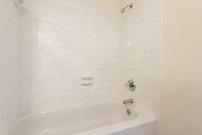 Building Photo - 5069 Akumal Calle