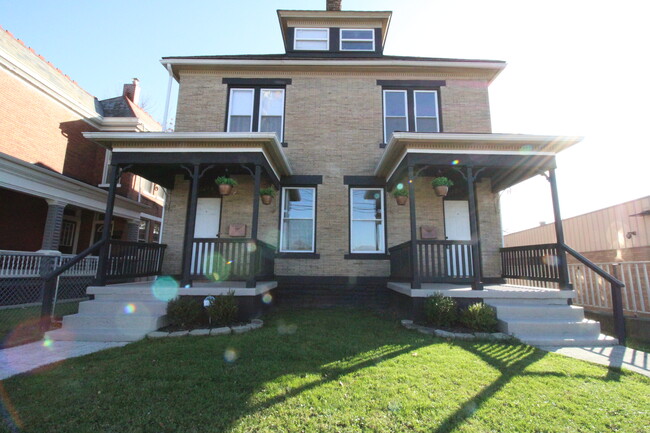 Home Front View - 1249 E Long St