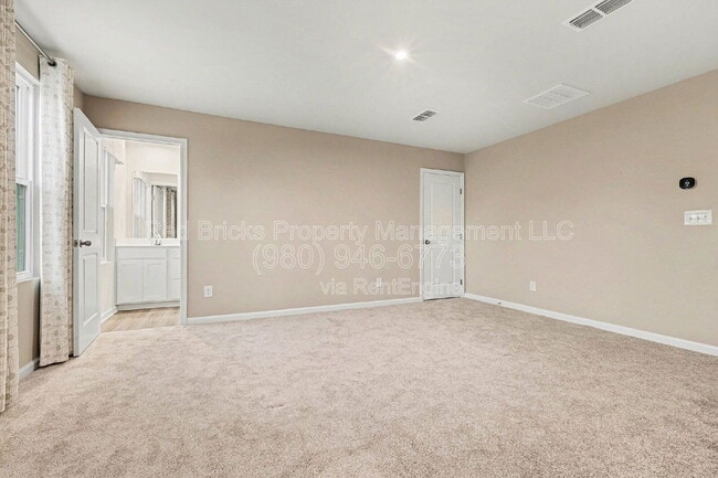 Building Photo - 1506 Gutter Br Dr