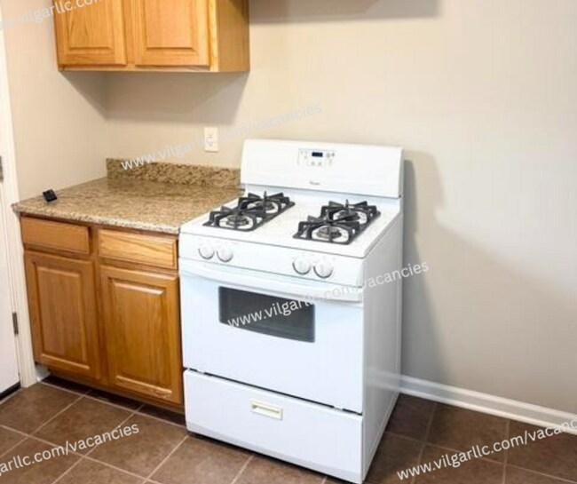 Building Photo - COMING SOON!! July 12, 2026 - Spacious 2 Bedroom • 1 Bathroom Duplex Home