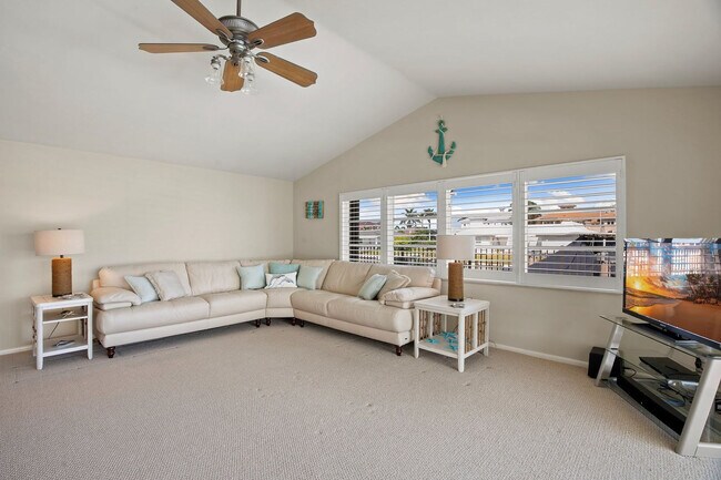 Building Photo - 874 Magnolia Ct