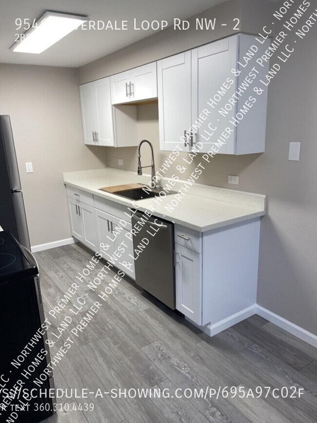 Building Photo - 9546 Silverdale Loop Rd NW