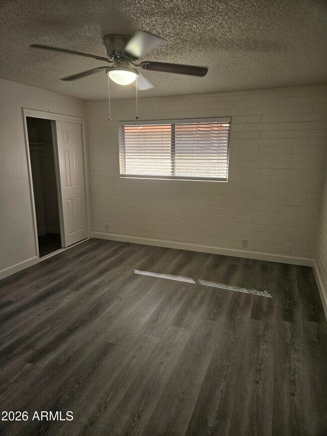 Building Photo - 6043 N 23rd Ave