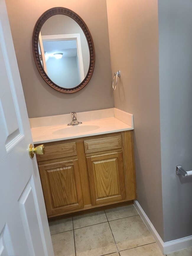 Building Photo - 3 Bedroom Townhome for Rent in Waynesboro!