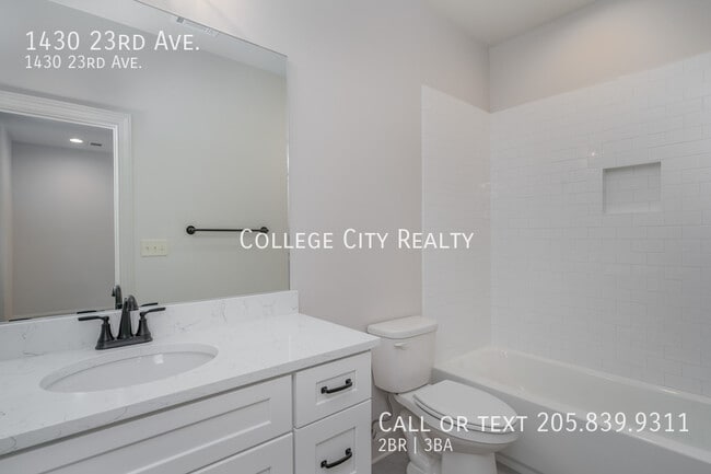 Building Photo - 1430 23rd Ave