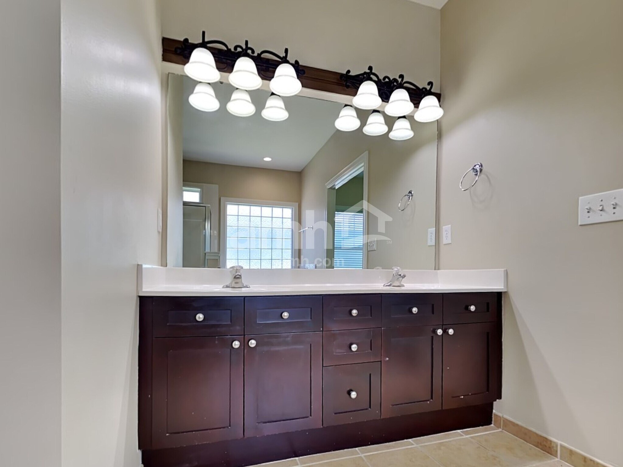 Building Photo - 8503 Sentry Cir