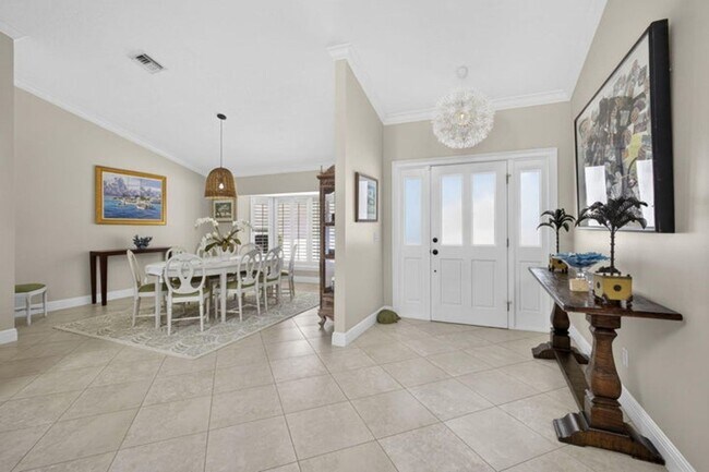 Building Photo - 19570 Trails End Terrace