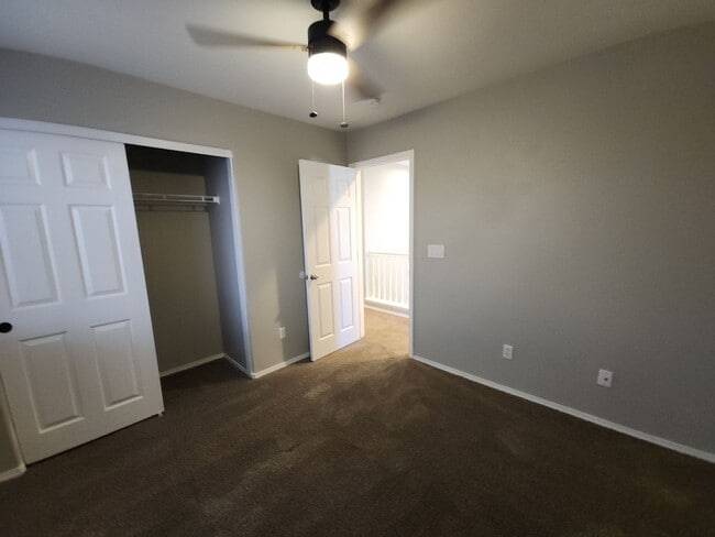 Building Photo - 8253 W Wildwood Glen Dr