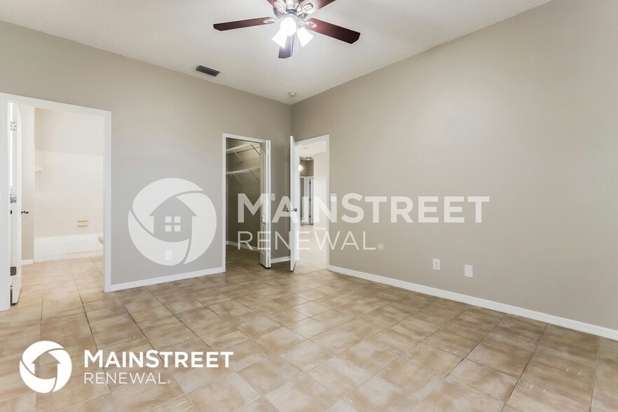 Building Photo - 918 Grand Canyon Dr