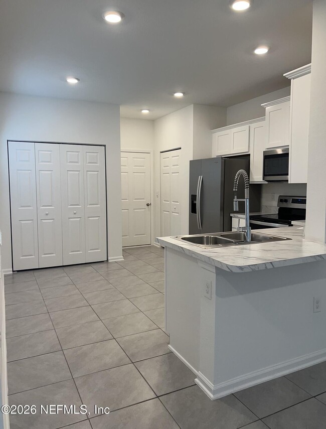 Building Photo - 4001 Haymon Ave