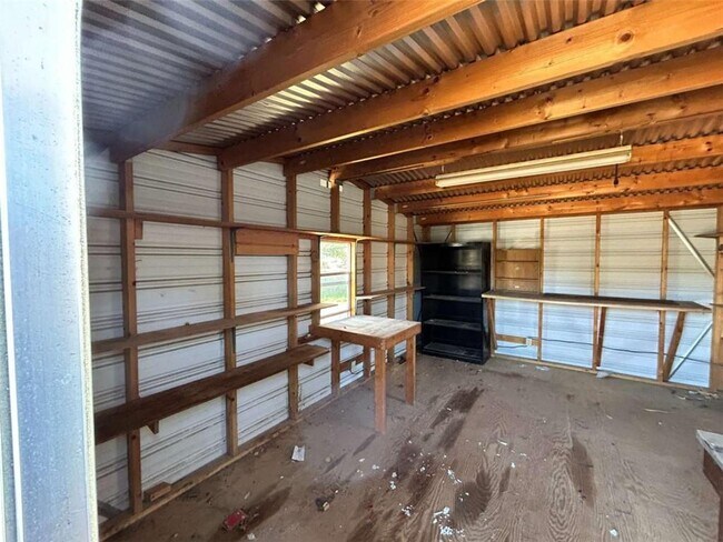 Building Photo - 4642 Elmherst Dr