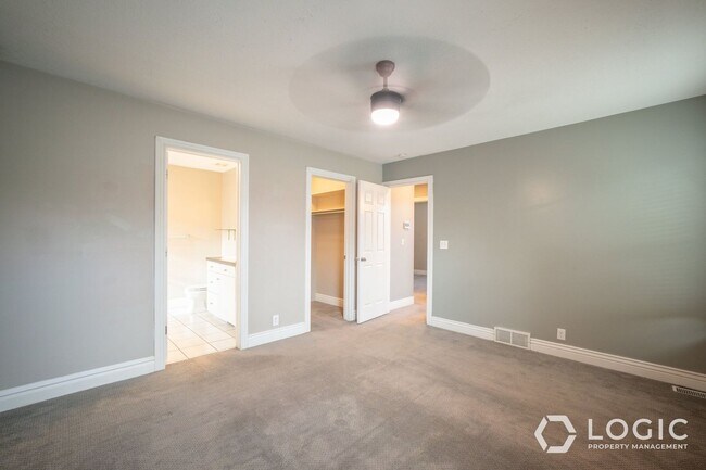 Building Photo - 9385 Tortellini Dr