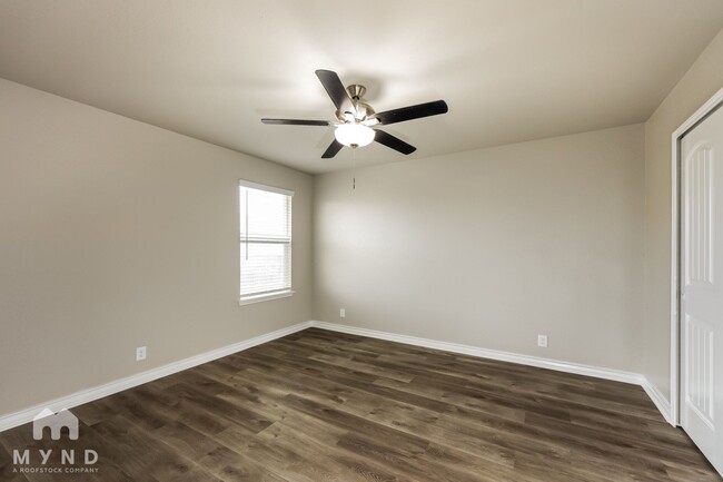 Building Photo - 15453 Bobwhite Quail