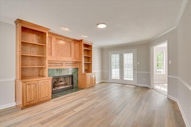Building Photo - 4159 Saddle Horn Dr