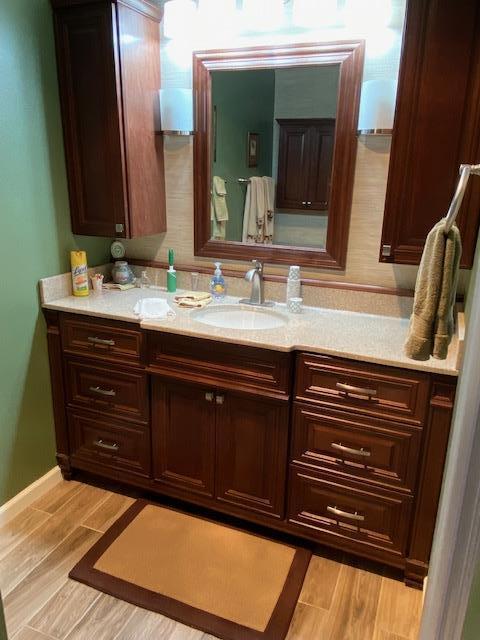 Building Photo - 6176 Montgomery Pl