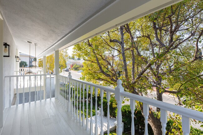 Building Photo - 3156 Dona Emilia Dr